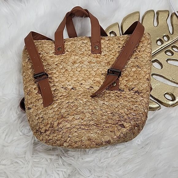 Beach Towel Holder Satchel Picnic Backpack Cooler Euro Summer  Break - Picture 6 of 14